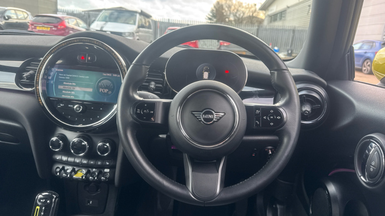 MINI Hatchback 135kW Cooper S Level 2 33kWh 3dr Auto Electric Hatchback